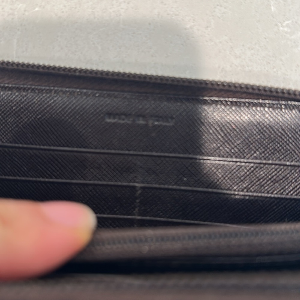 Authentic Prada Brown Nylon Wallet with Zip. - Picture 5 of 8